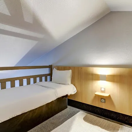 Dijon Otel 2*