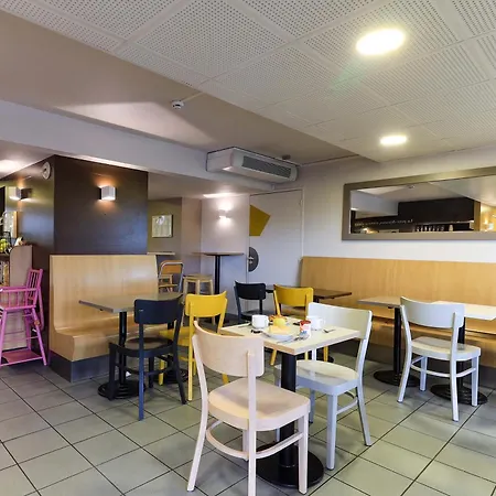马尔萨奈戴昂酒店 2* 马尔萨奈拉科
